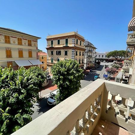 Big Wave Apartment - Levanto, 5 Terre Esterno foto